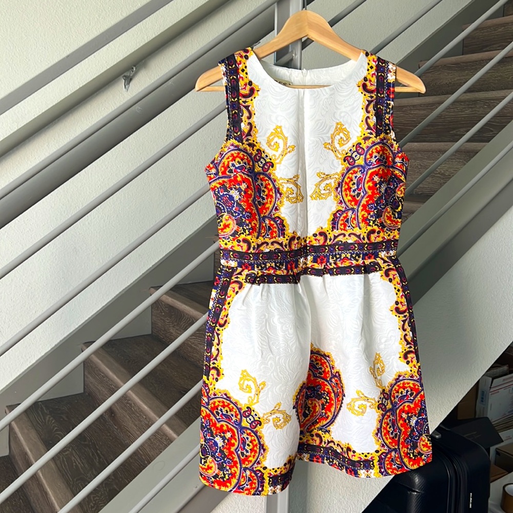 NWT Multi Color & White Summer Mini Dress, M